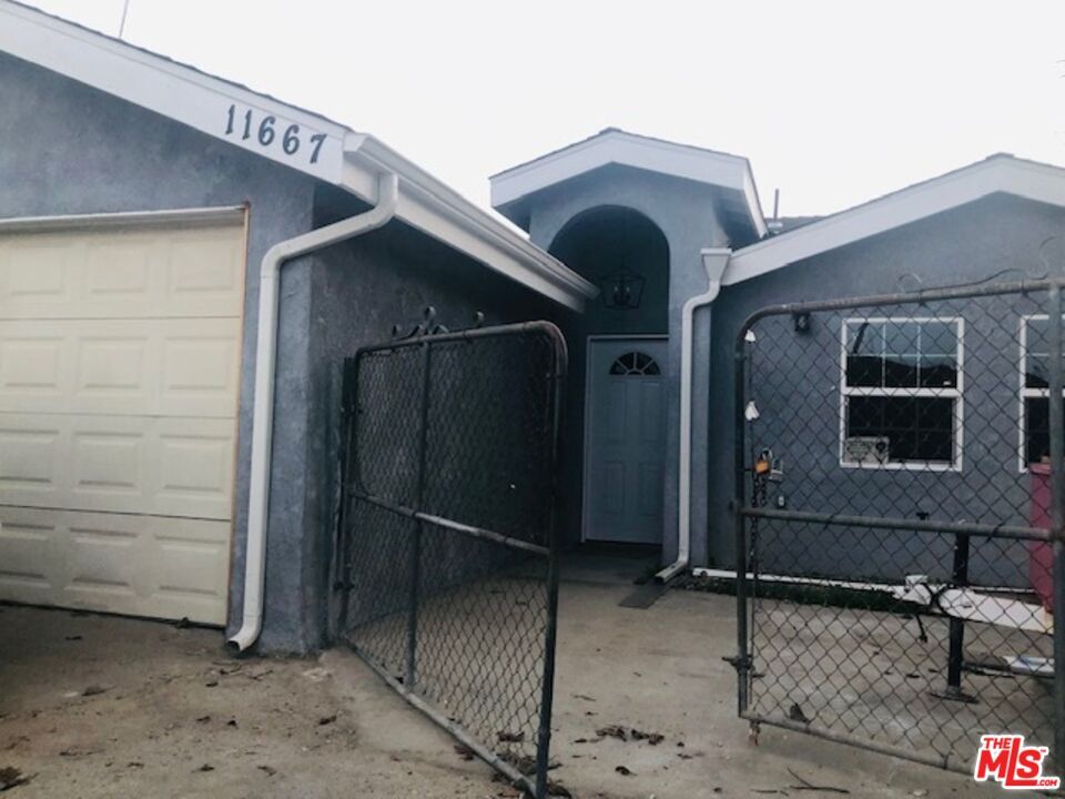 11665 1st Ave, Lynwood, CA 90262 Room for Rent in Lynwood, CA