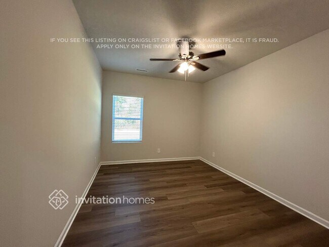 Foto del edificio - 2269 Cherry Crk Rd