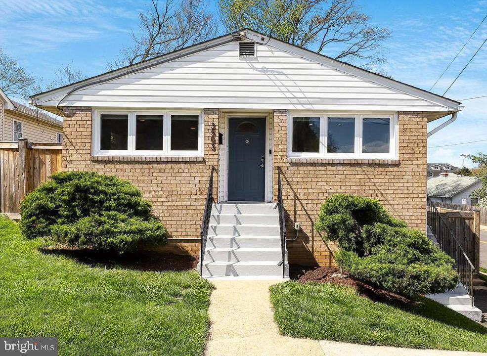 Foto principal - 3503 19th St S