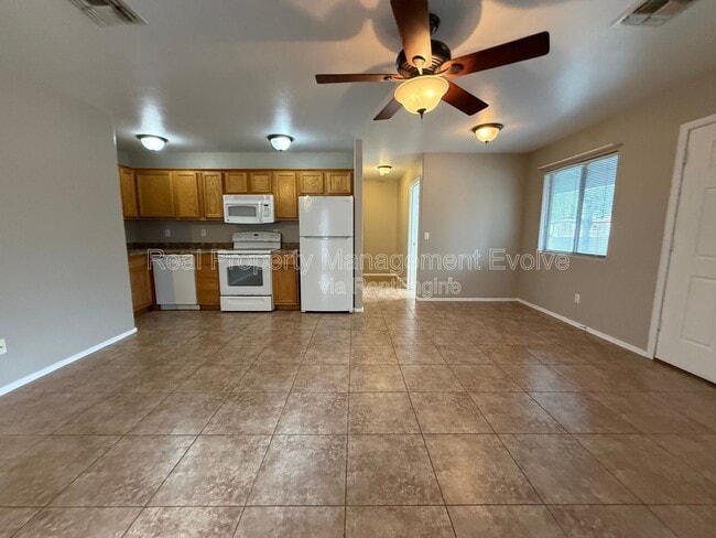 Photo - 5021 N 18th Ave Apartment