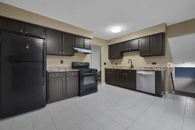 Foto del edificio - 4550 Glenhaven Dr