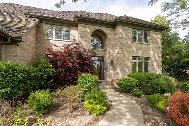 Building Photo - 5420 Belmont Ct