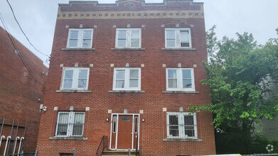 Building Photo - 41 Nelson St