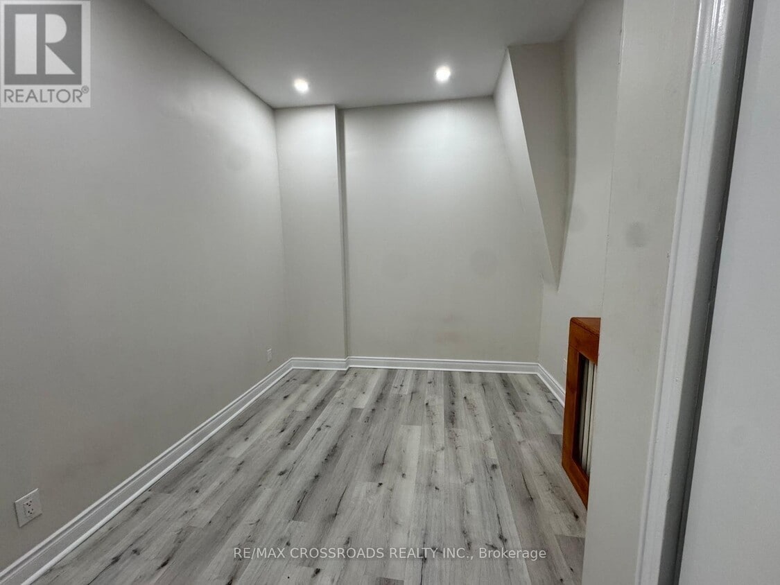 Photo principale - 1404-1404 Queen St W