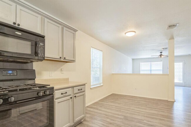 Foto del edificio - 508 N Cascades Ave