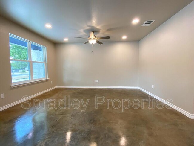 Foto del edificio - 502 N 3rd St