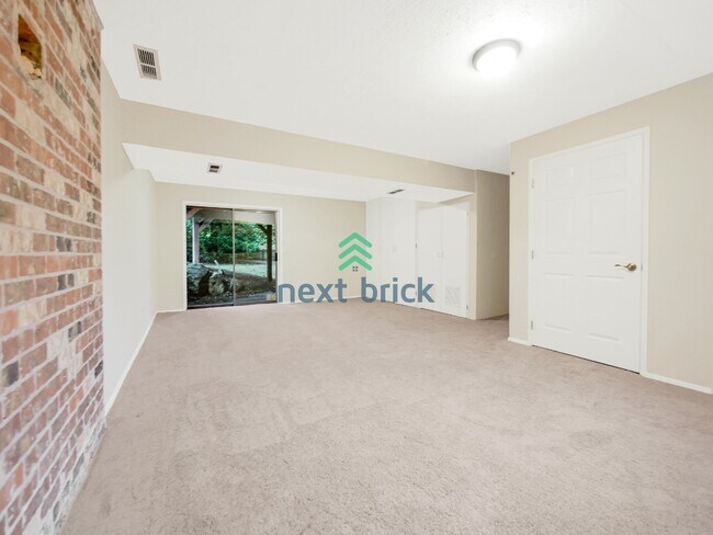 Foto del edificio - 4 Bedroom | 2.75 Bathroom Home for Rent