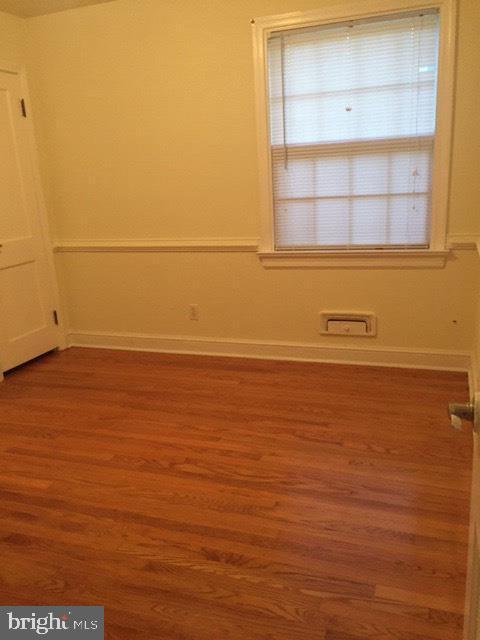 Building Photo - 1503 Westbury Dr