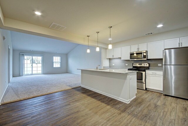 Foto del edificio - 4211 Pond Willow Rd