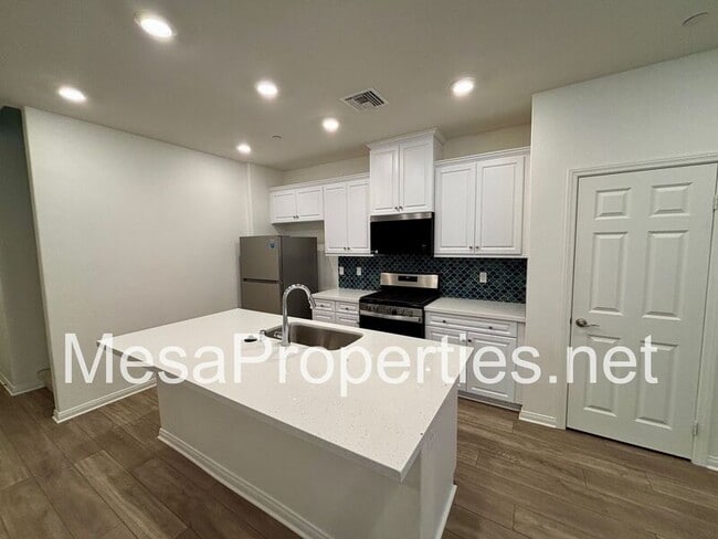 Building Photo - 4240 S Laguna Ave
