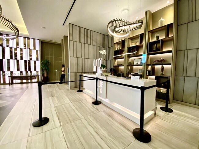 Foto del edificio - 4010 S Ocean Dr