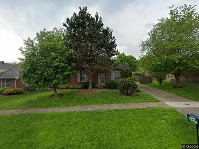 8203 Rochelle Rd, Louisville, KY 40228 House Rental in Louisville, KY