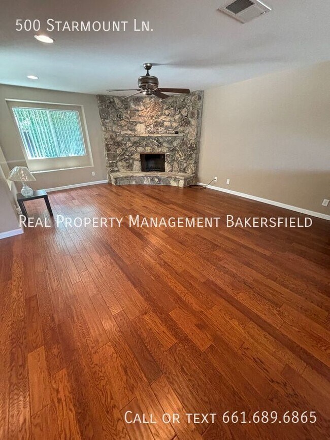 Building Photo - 500 Starmount Ln