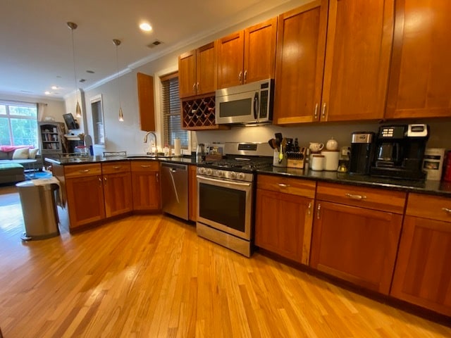 Foto del edificio - 2625 W Belmont Ave