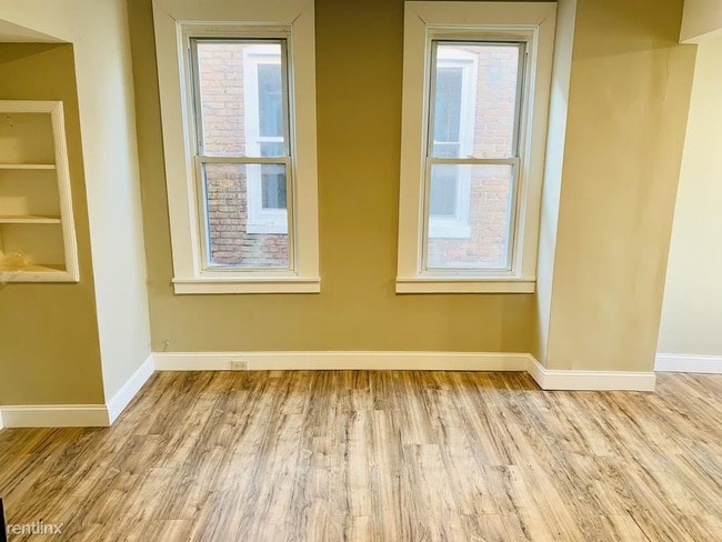Building Photo - 2 br, 1 bath Apartment - 4608 York Rd