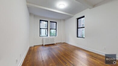Building Photo - 25 W 68th St