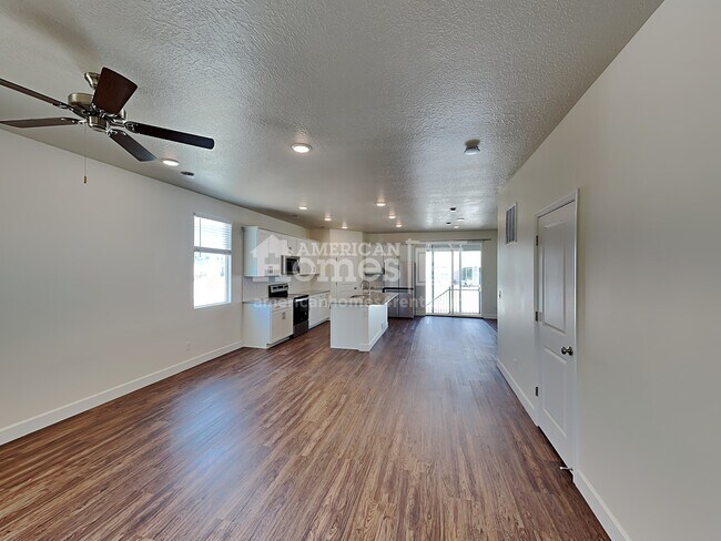 Building Photo - 2696 W 3290 S