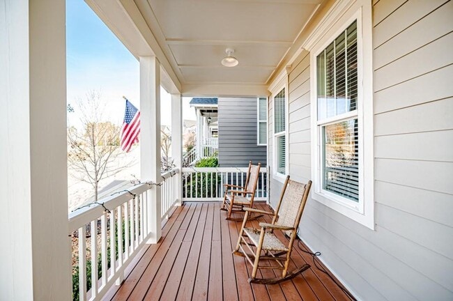 Building Photo - 312 Granite Mill Boulevard, Chapel Hill, N...