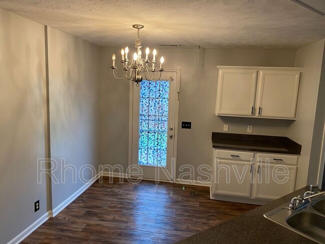 Photo - 990 Tom Hailey Blvd House