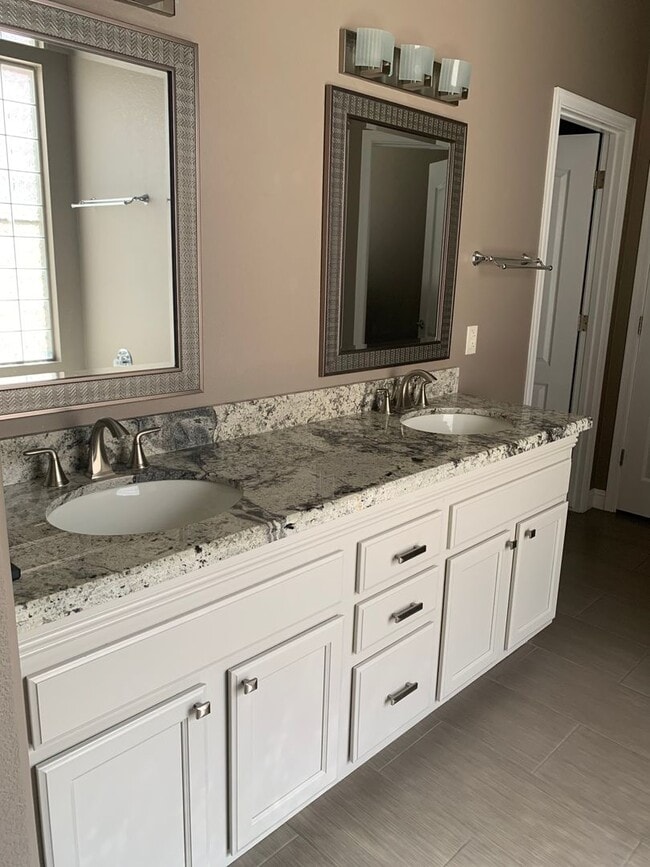 Foto del edificio - 3 BEDROOM IN ESTRELLA MOUNTAIN RANCH