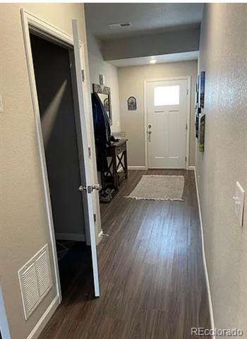 Foto del edificio - 1038 Oak Cir