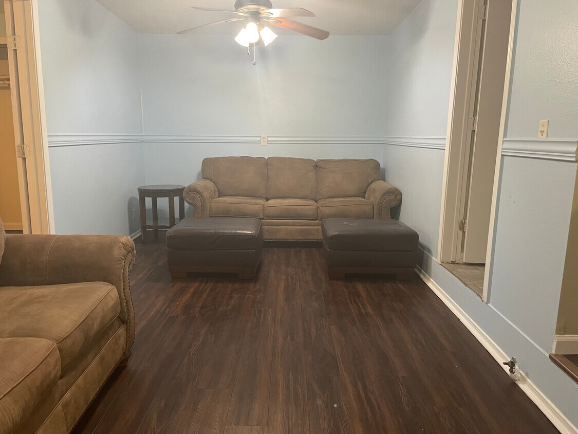 163 Cromwell Dr, San Antonio, TX 78228 House for Rent in San Antonio, TX