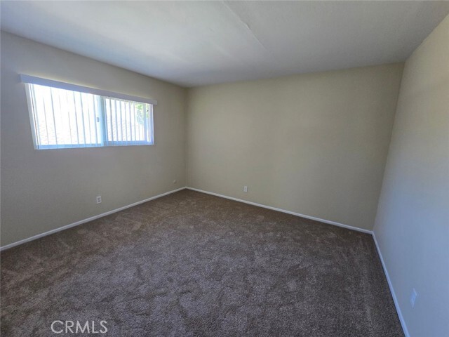 Foto del edificio - 341 Woodland Pl