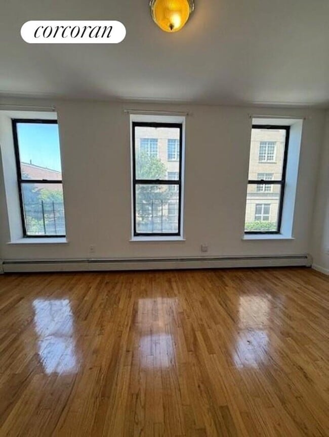 Building Photo - 623 Baltic St