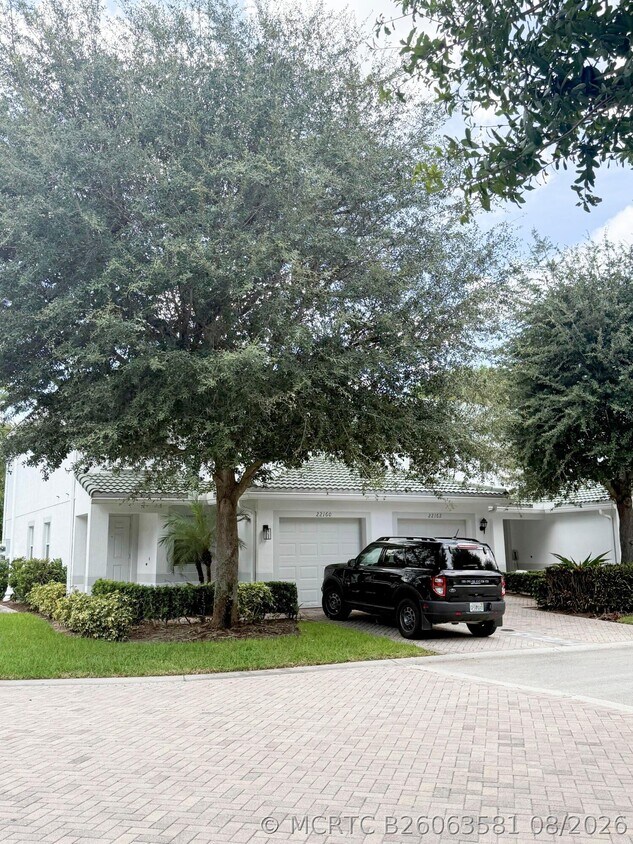 Foto del edificio - 22162 Majestic Woods Way