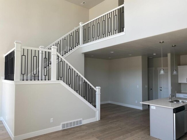 Building Photo - 3742 Canyon Falls Dr