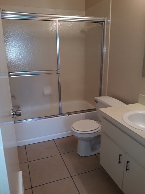 Building Photo - 1414 Moonlite Dr