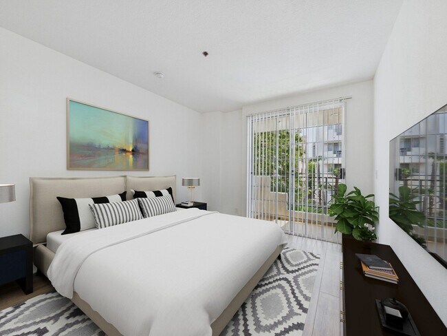 Foto del edificio - 310 S. Swall Drive Apartments