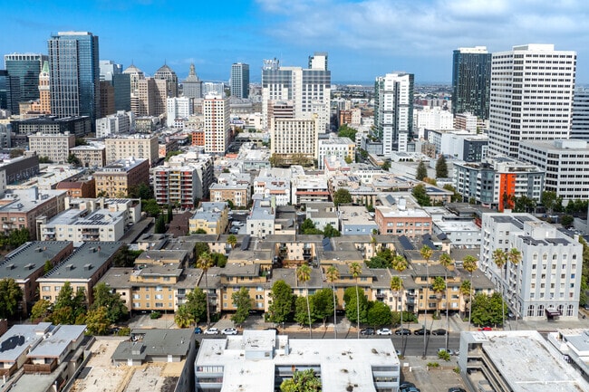 Aerial Photo - Jackson Lake Apartments