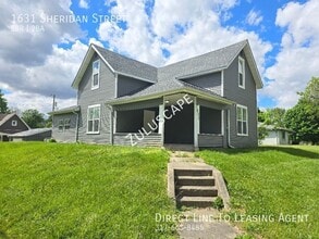 Building Photo - 1631 Sheridan St