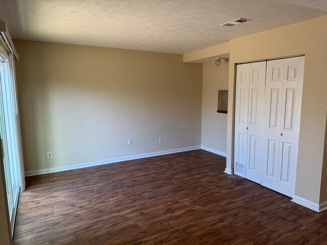 Sala de estar - North Court Townhomes