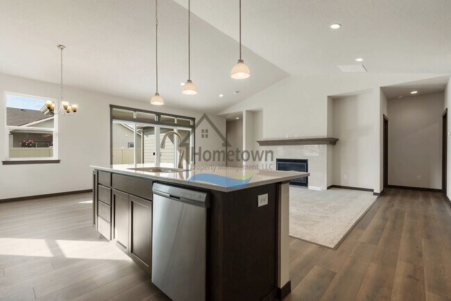 Foto del edificio - Brand New 4 Bed 2.5 Bath Home in Post Falls!!