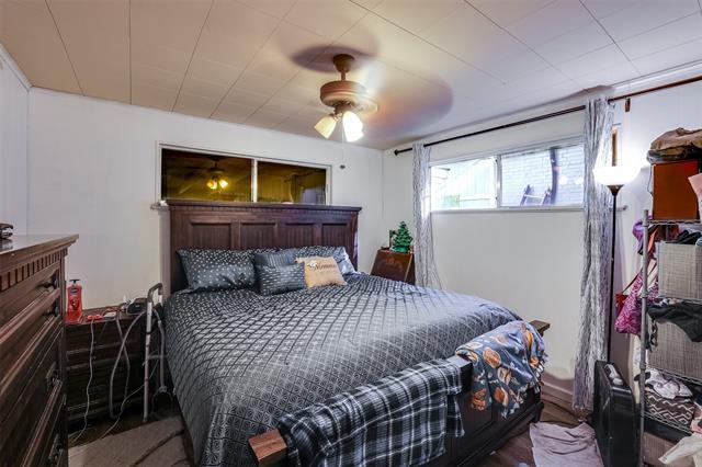 Foto del edificio - 9849 Shawnee Ln