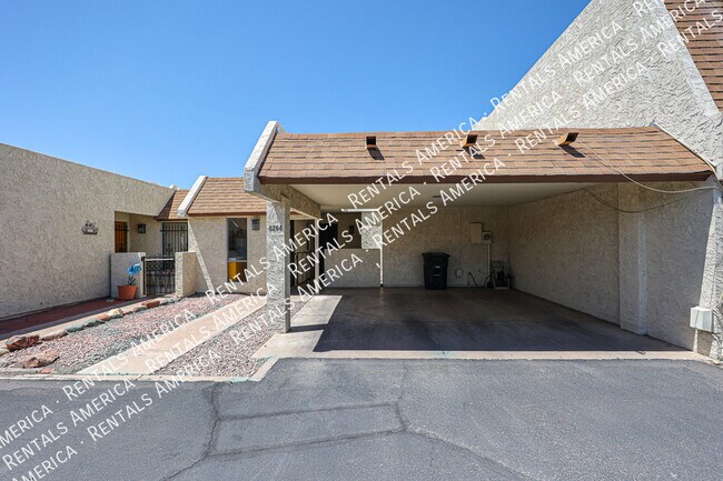 Foto del edificio - 5264 S Deborah Dr