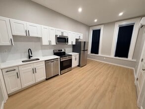 Building Photo - 541 Clinton Ave