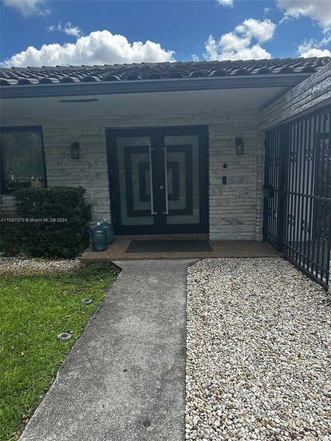 Foto del edificio - 4550 Casper Ct