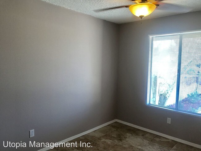 Building Photo - 2 br, 1 bath House - 1642 Sunflower Ct. N