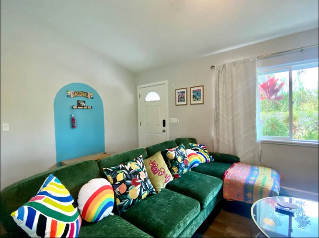 Building Photo - 16-2062-2062 Silversword Dr