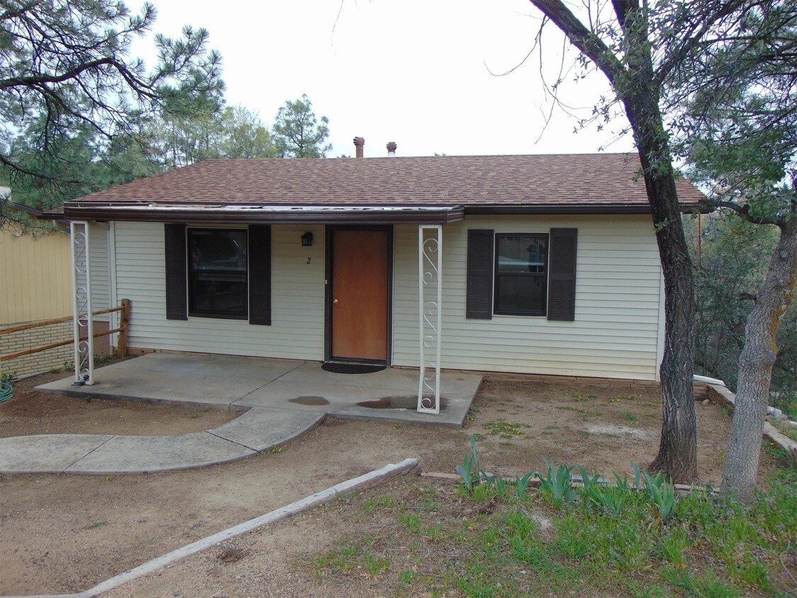 Primary Photo - 624 Tiburon Dr