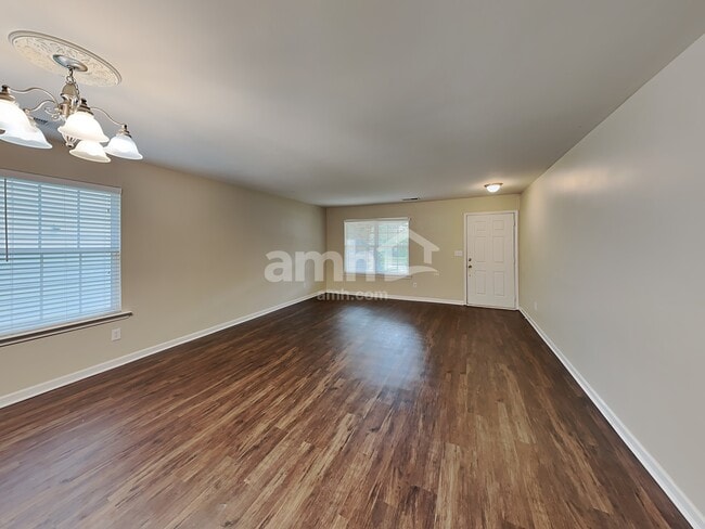 Building Photo - 2916 Brookford Lane