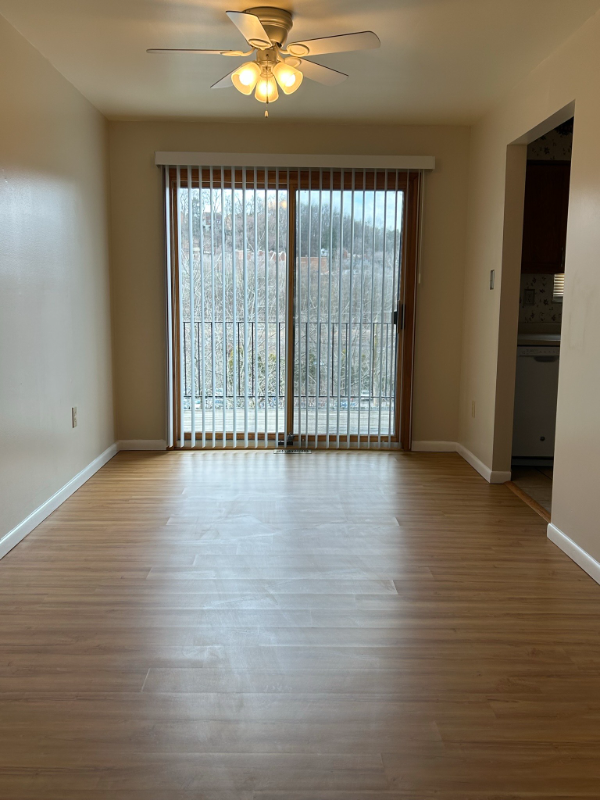 Foto del edificio - 3256 Waverly St