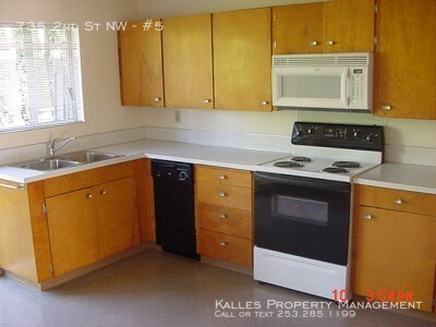 Building Photo - 735 2nd St NW