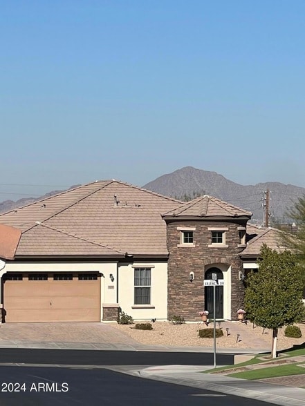 Photo - 4250 E Valencia Dr House