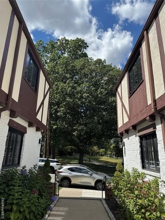 Building Photo - 29-07A-2159 159th St