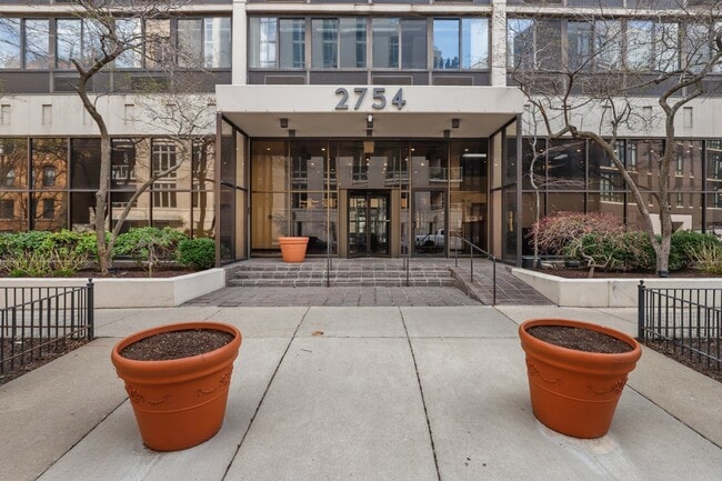 2754 N Hampden Ct Unit 2002, Chicago, IL 60614 - Condo for Rent in ...