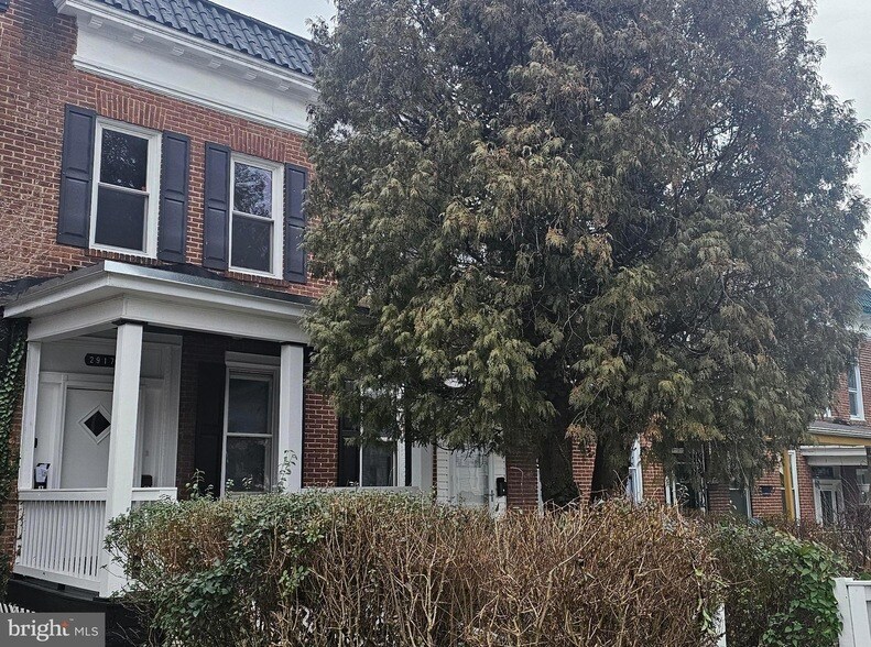 Foto principal - 2917 Rockrose Ave